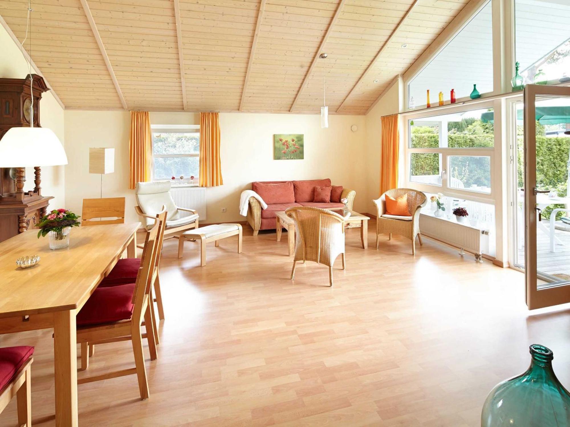 _Bir16_ Villa Bullerbue Niendorf  Buitenkant foto